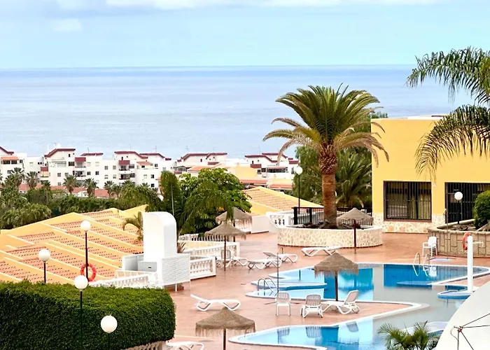 Апартаменты Brisas Seaview -