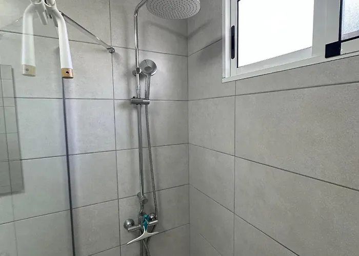 Апартаменты Brisas Seaview -